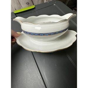 Elegant White Porcelain Gravy Boat‎ with Blue Floral Trim Gold Accent
